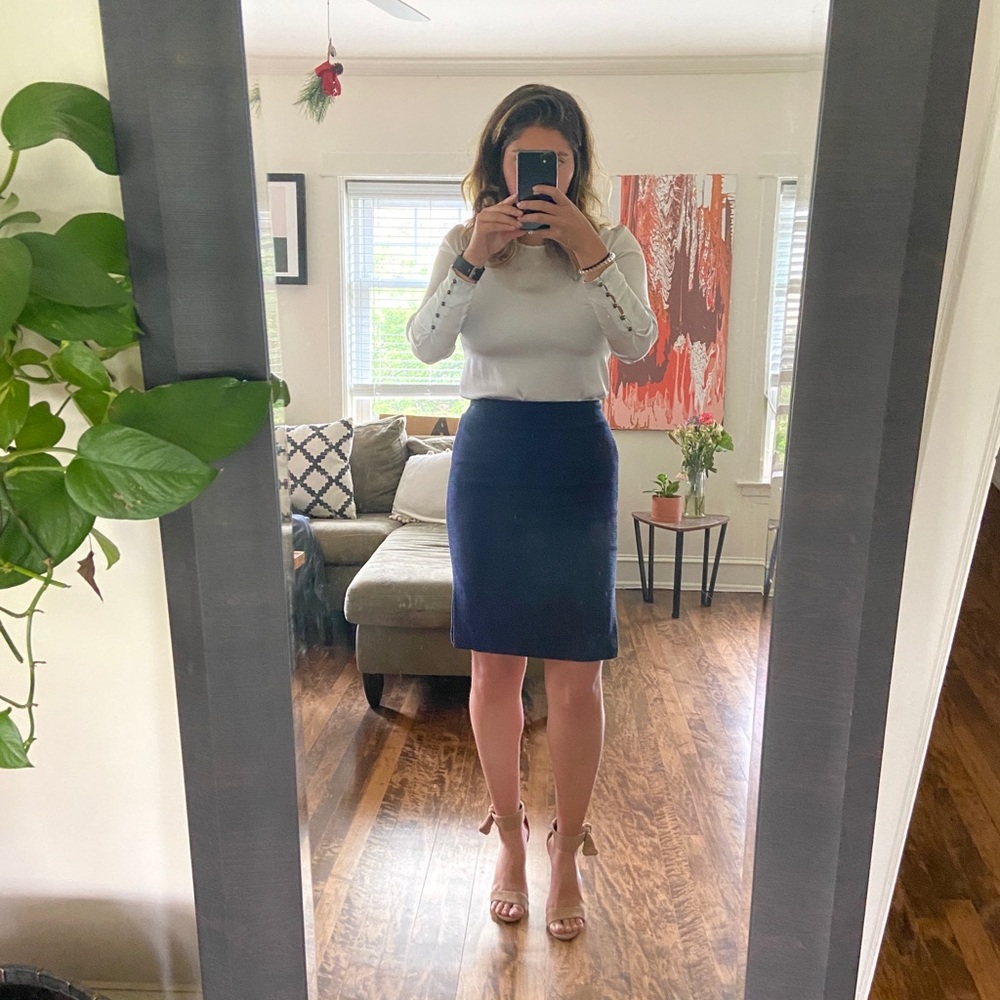 Navy blue Loft light summer pencil skirt